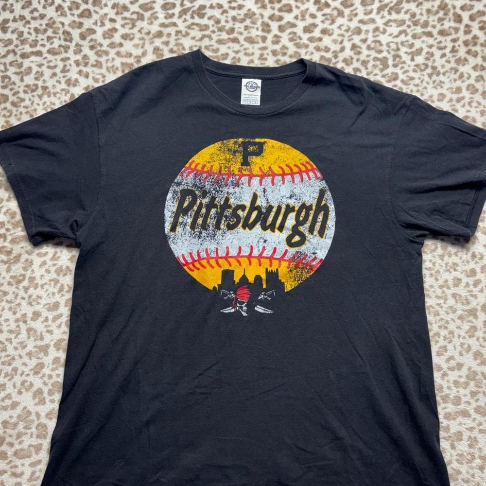Pirates T-Shirt